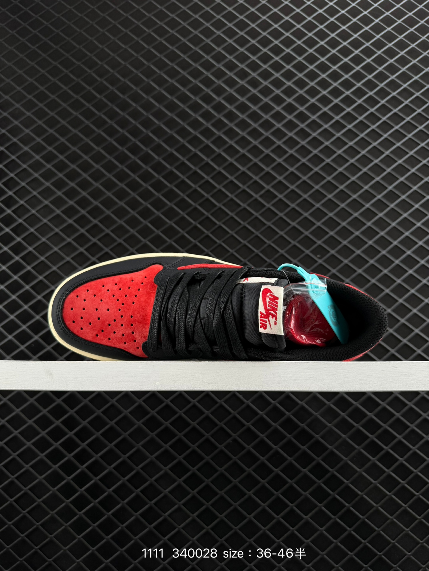 Travis Scott x Air Jordan 1 ” Reverse Mocha “